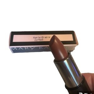 Mary Kay NIB cream lipstick, color Maple